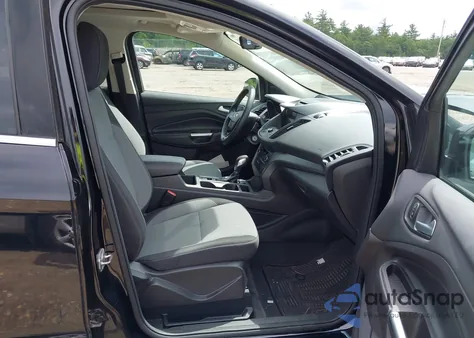 2018 Ford Escape Se из США, поврежденный, VIN 1FMCU9GD3JUC43404